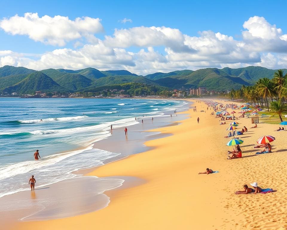 Salinas und Playas, berühmte Strände Ecuador